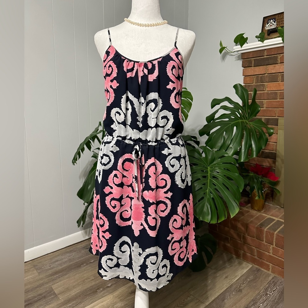 🛍️ Banana Republic spaghetti Dress